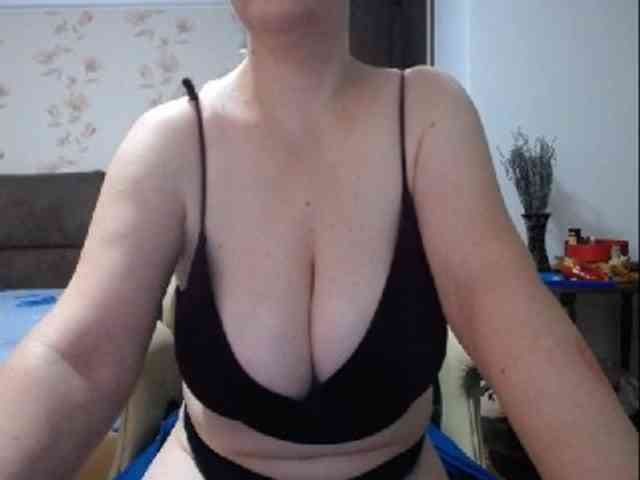 mary-x webcam