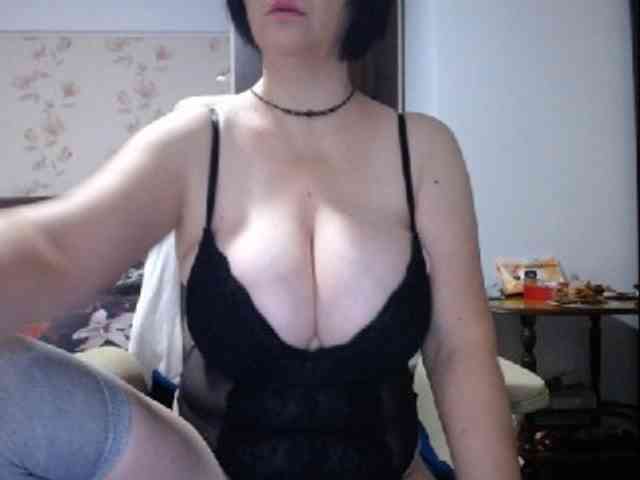 mary-x webcam