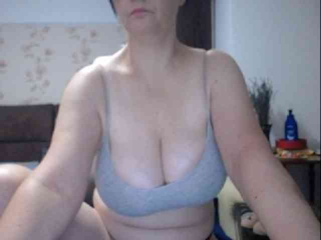 mary-x webcam