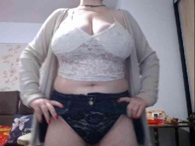 mary-x's webcam live show