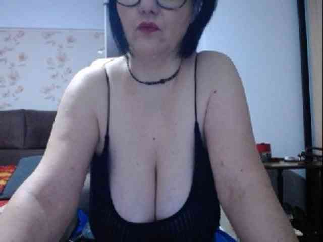 mary-x webcam