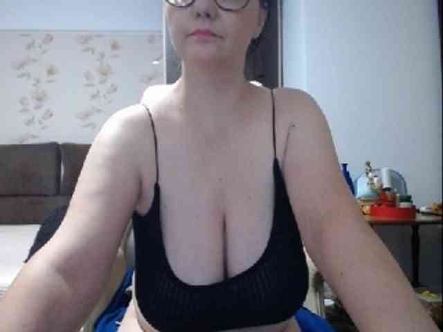 mary-x webcam