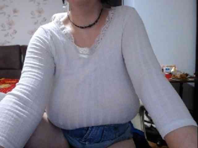 mary-x webcam