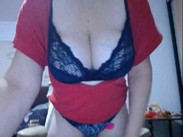 mary-x webcam
