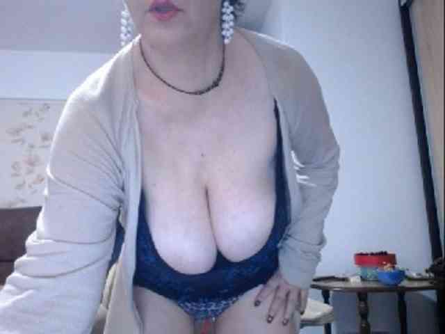 mary-x webcam