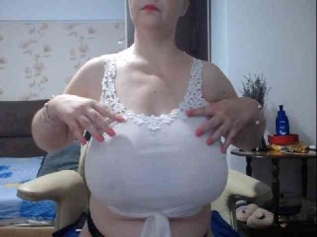 mary-x webcam