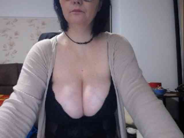 mary-x webcam