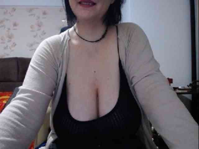 mary-x webcam