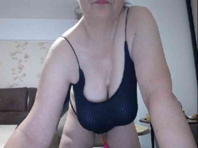 mary-x webcam