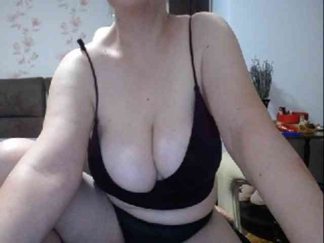 mary-x webcam