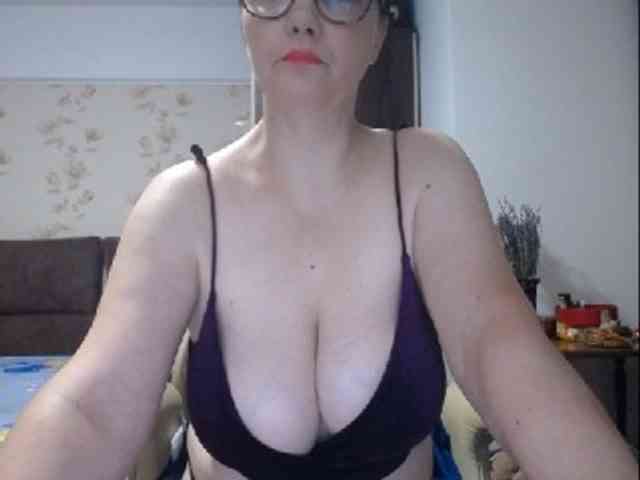 mary-x webcam