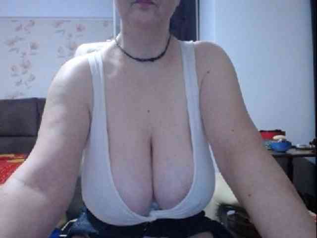 mary-x webcam