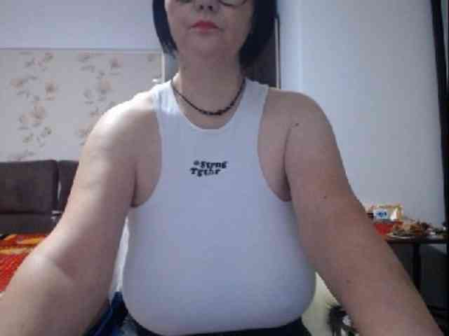 mary-x webcam