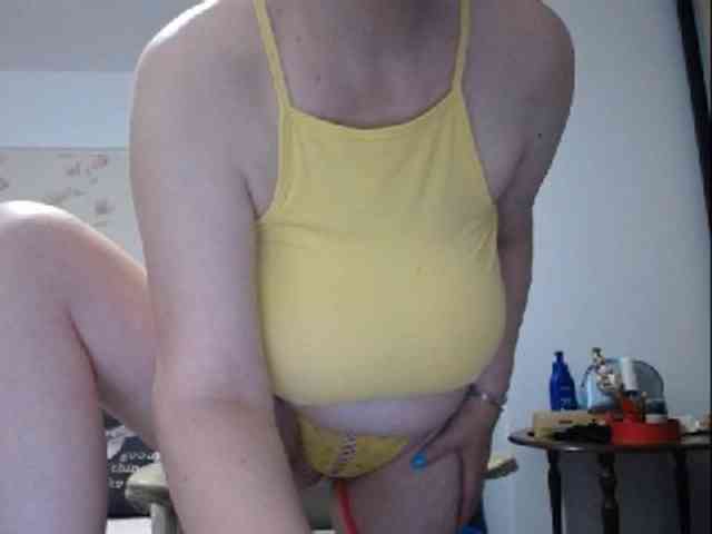 mary-x webcam