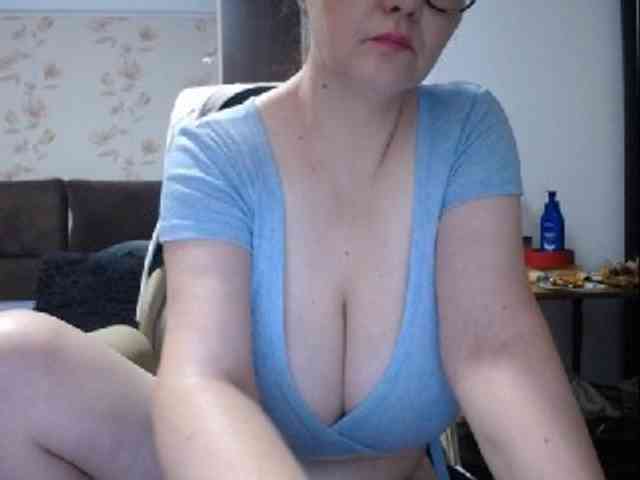 mary-x webcam
