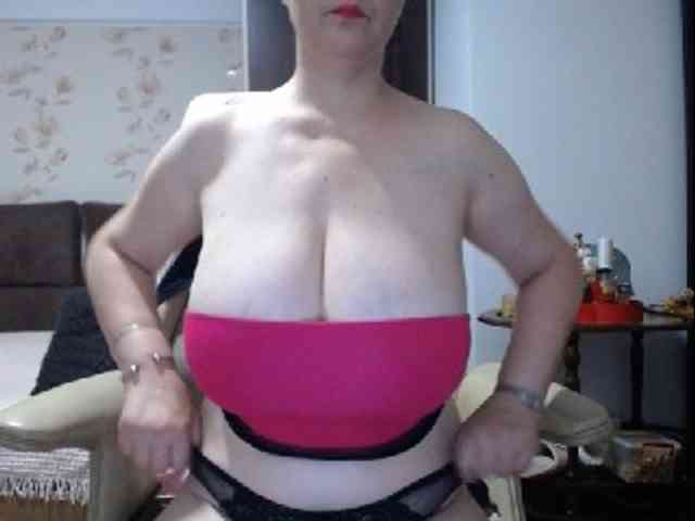 mary-x webcam
