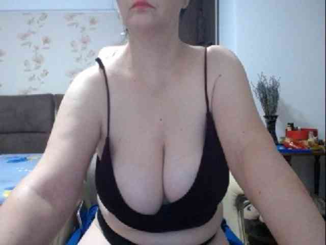 mary-x webcam