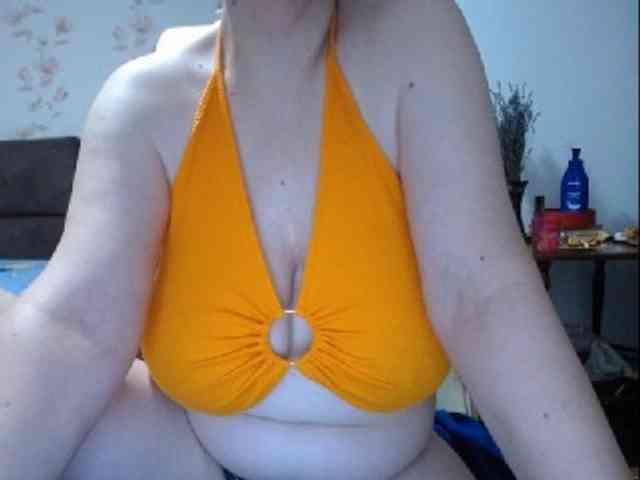 mary-x webcam