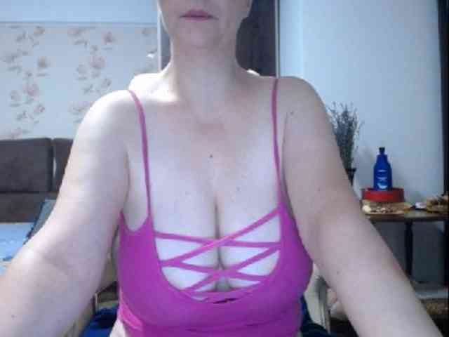 mary-x webcam