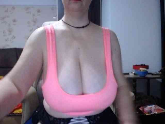 mary-x Live Webcam on BongaCams