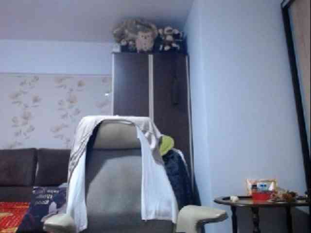 mary-x webcam