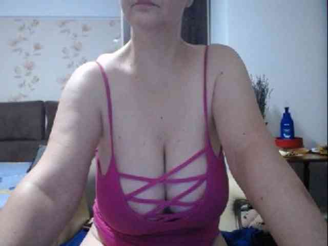 mary-x webcam