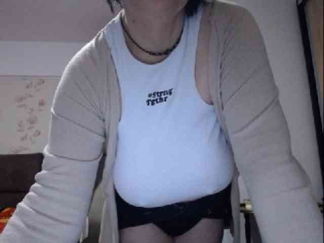 mary-x webcam