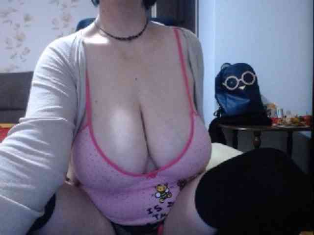 mary-x webcam