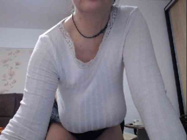 mary-x webcam