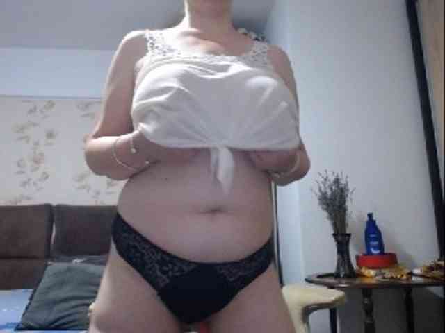 mary-x webcam
