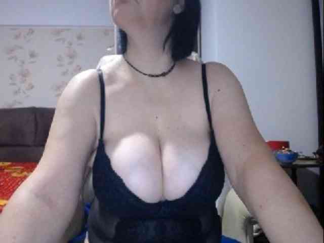 mary-x webcam