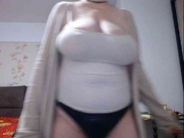 mary-x webcam