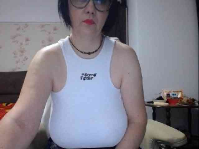 mary-x webcam