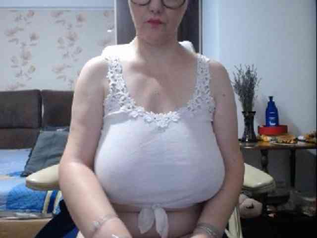 mary-x webcam