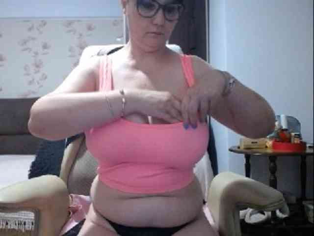 mary-x webcam