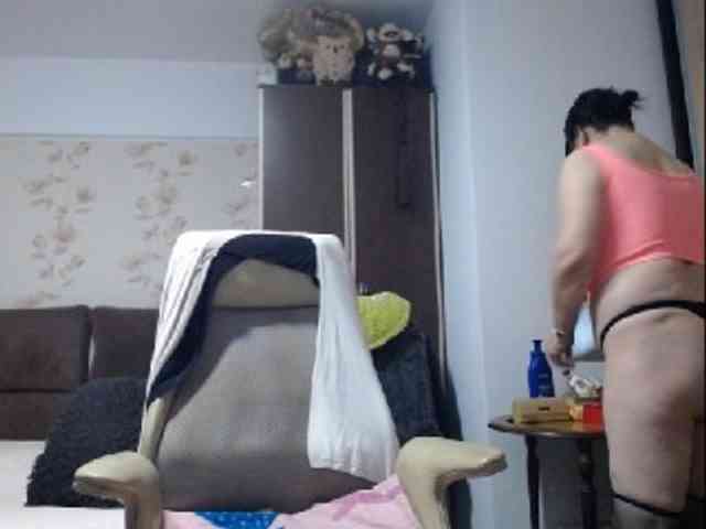 mary-x webcam