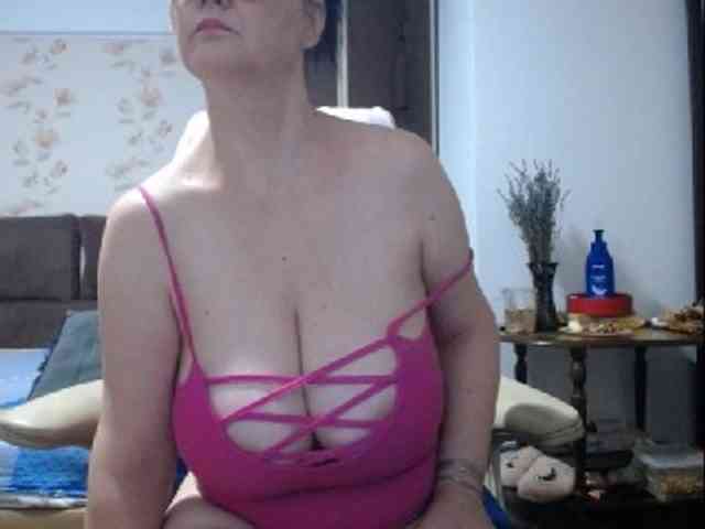 mary-x webcam