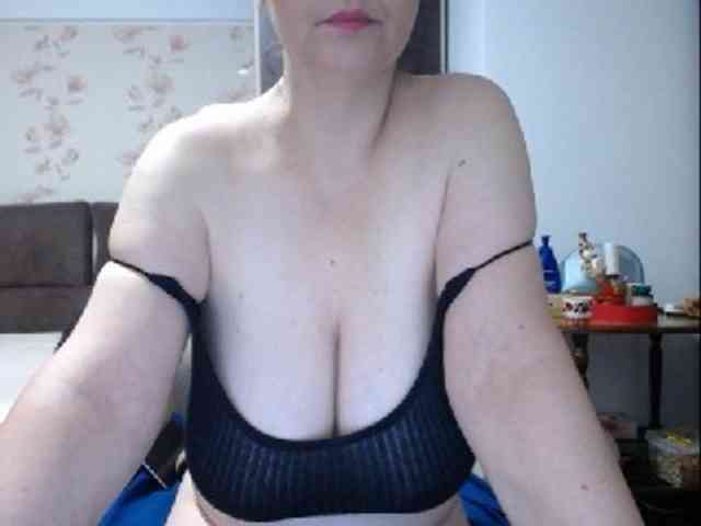 mary-x webcam