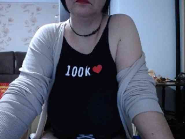 mary-x webcam