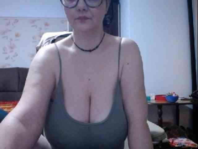 mary-x webcam