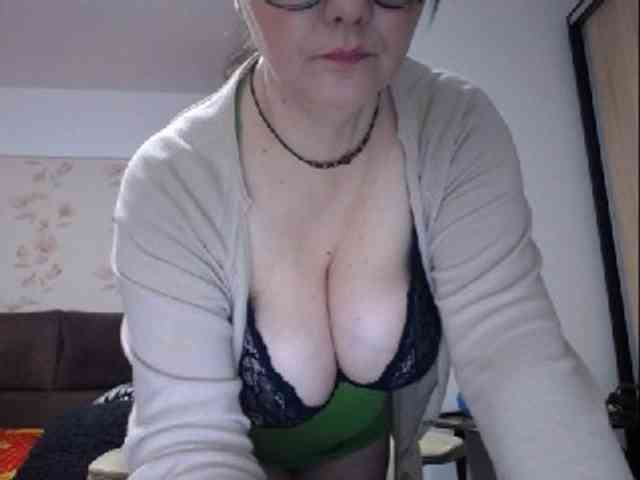 mary-x webcam