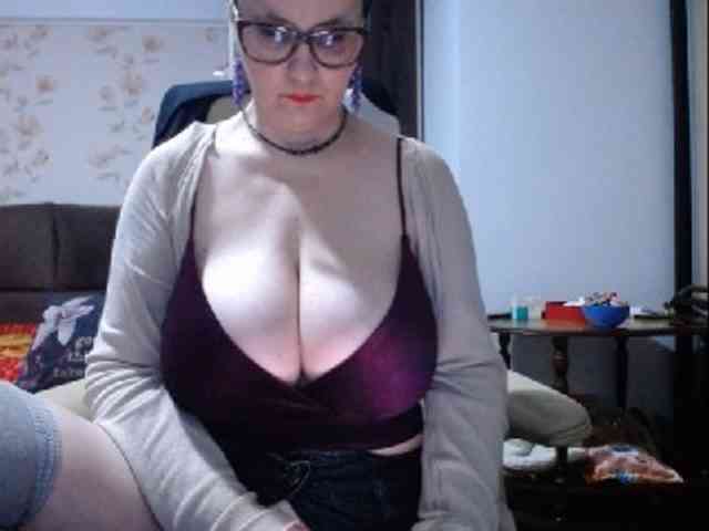 mary-x webcam