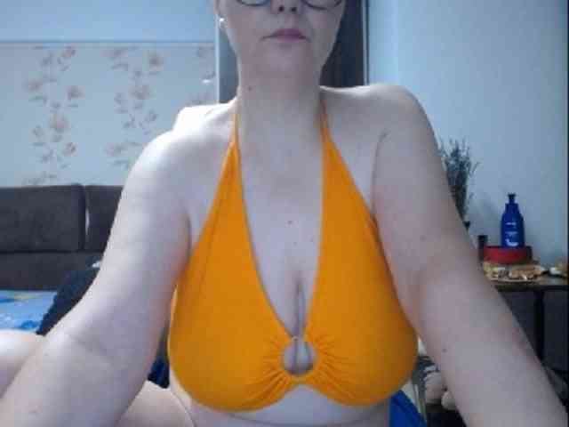 mary-x webcam