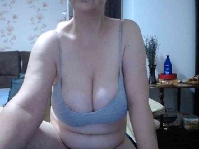 mary-x webcam