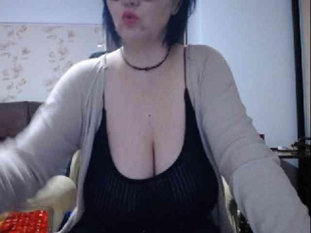mary-x webcam