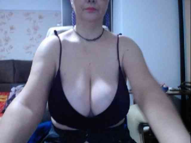 mary-x webcam