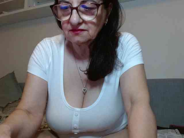 albinochka888 webcam