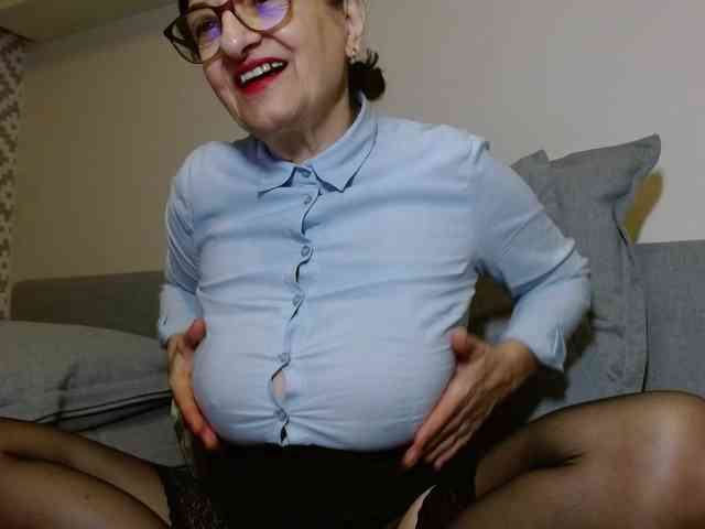 albinochka888 webcam