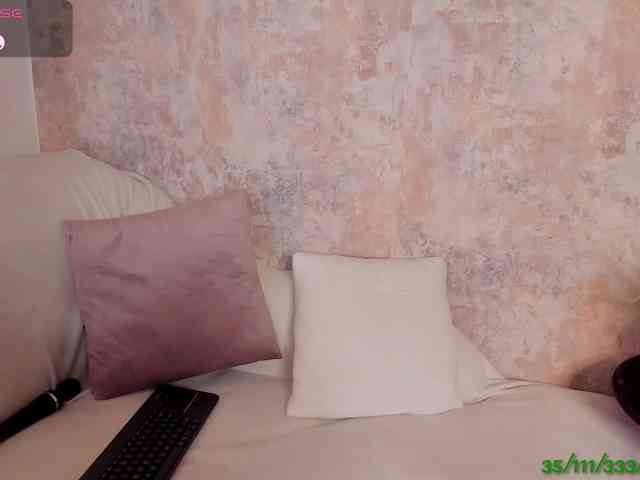 HOTbrunette69 HOTbrunette69