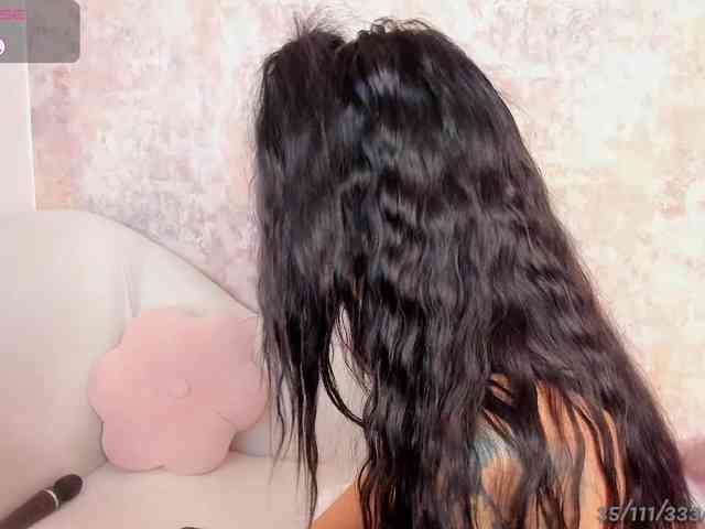 HOTbrunette69 HOTbrunette69